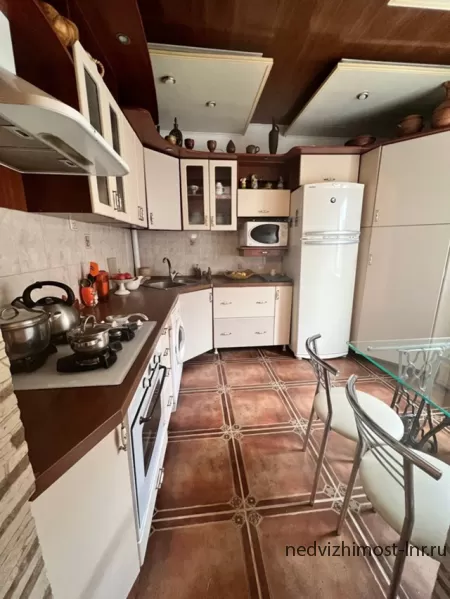 Продам дом в центре Луганска