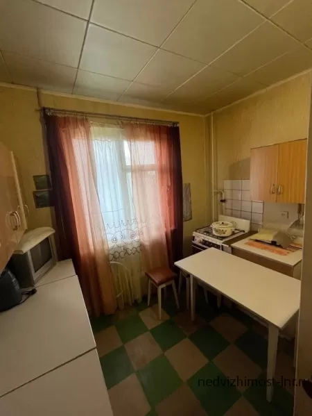 Продам 2к квартиру Луганск