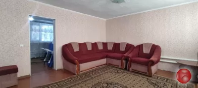 Продаётся дом в Станице Луганской (Старая Кондрашовка).