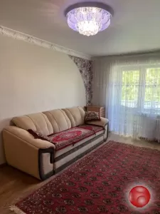 Продам 2-комн. квартиру в Луганске