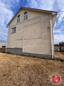 Продается дом в Луганске