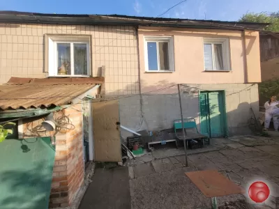 Продается дом в центре Луганска