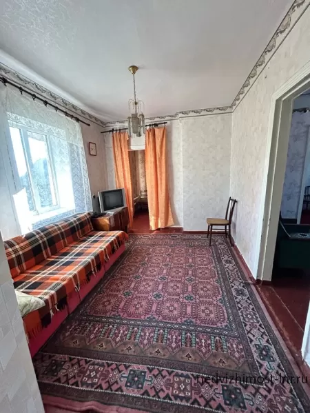 Продам дом 4-х комнатный в Стаханове
