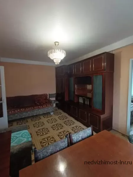 Продам 2ком. кв. на. кв. Ватутина