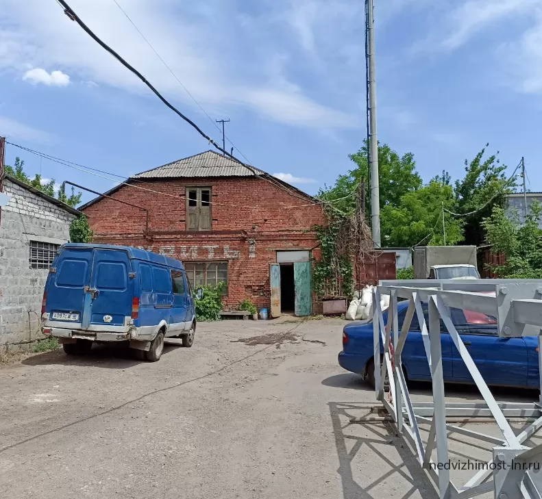 Продам комплекс сооружений р-н Сада 1-го Мая