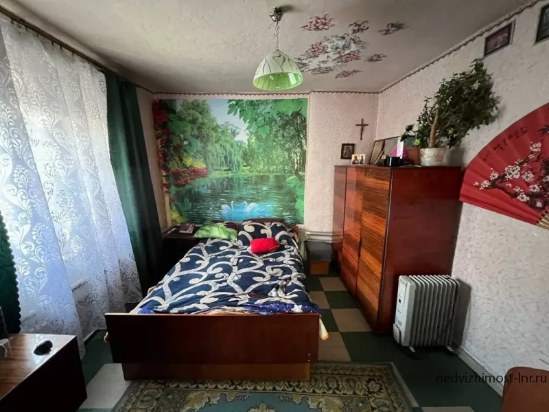 Продам дом центре Луганска