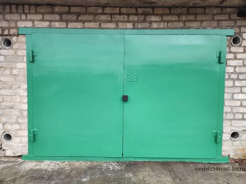 Продам или сдам (на короткий период) гараж Луганск