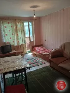 Продам 1кк, 2/5 в Октябрьском р-не