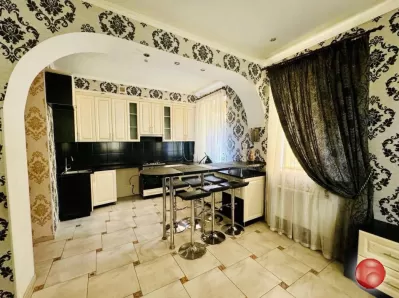 Продается 2к квартира, г. Луганск