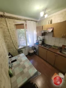 Продается квартира 2 комнаты Луганск