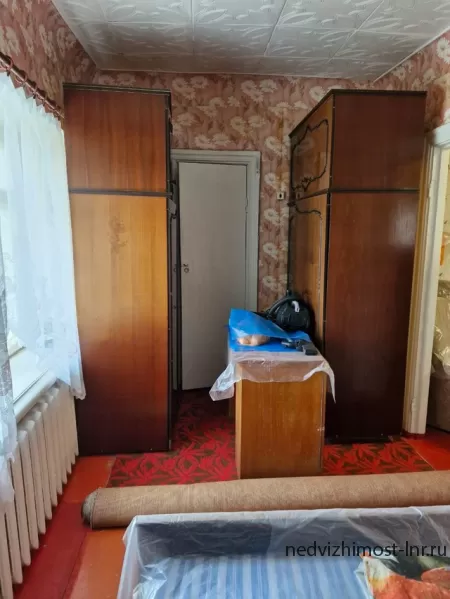 Продам двухкомнатную квартиру в г. Луганск