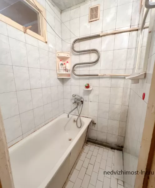 ПРОДАМ 3-х комнатную квартиру в хорошем районе Луганск, Кв. Гагарина