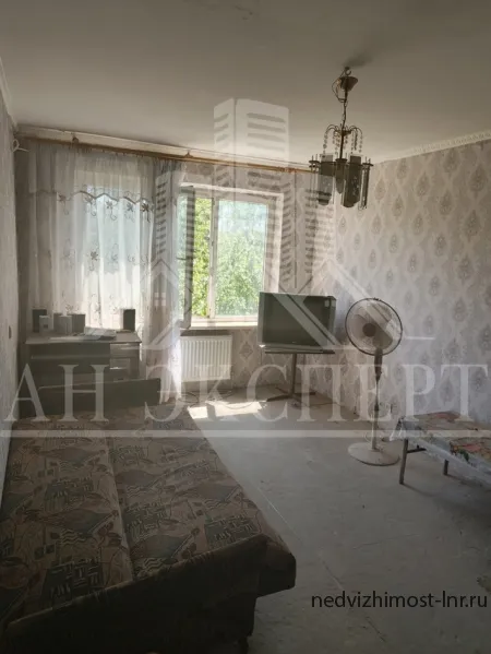 Продам 2х - комнатную квартиру Брянка