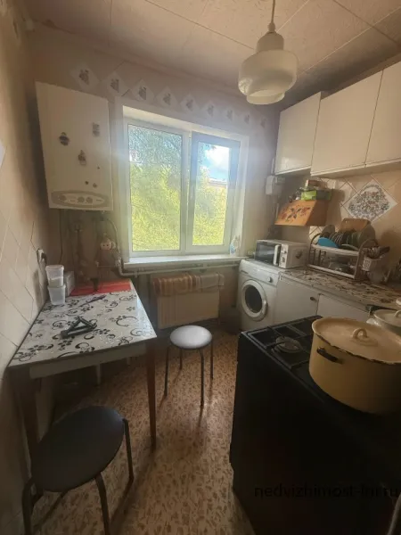 ПРОДАМ 3-КОМНАТНУЮ КВАРТИРУ ИРМИНО