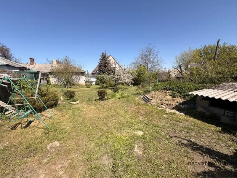 Продам дом в центре Луганска