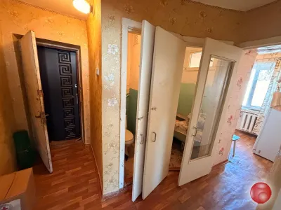 Продам 2- к квартиру на кв 50 Лет Октября (верхний Окей)