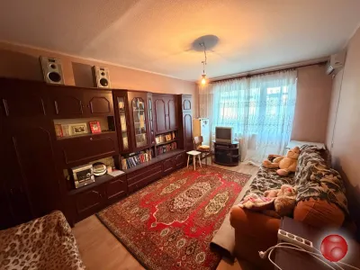 Сдам 2- к квартиру на кв. Южный